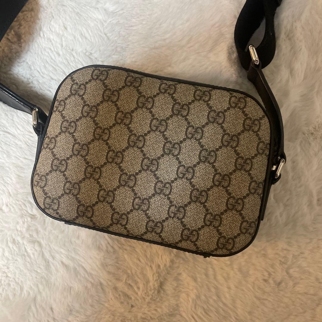 GUCCI レディースショルダーバッグ