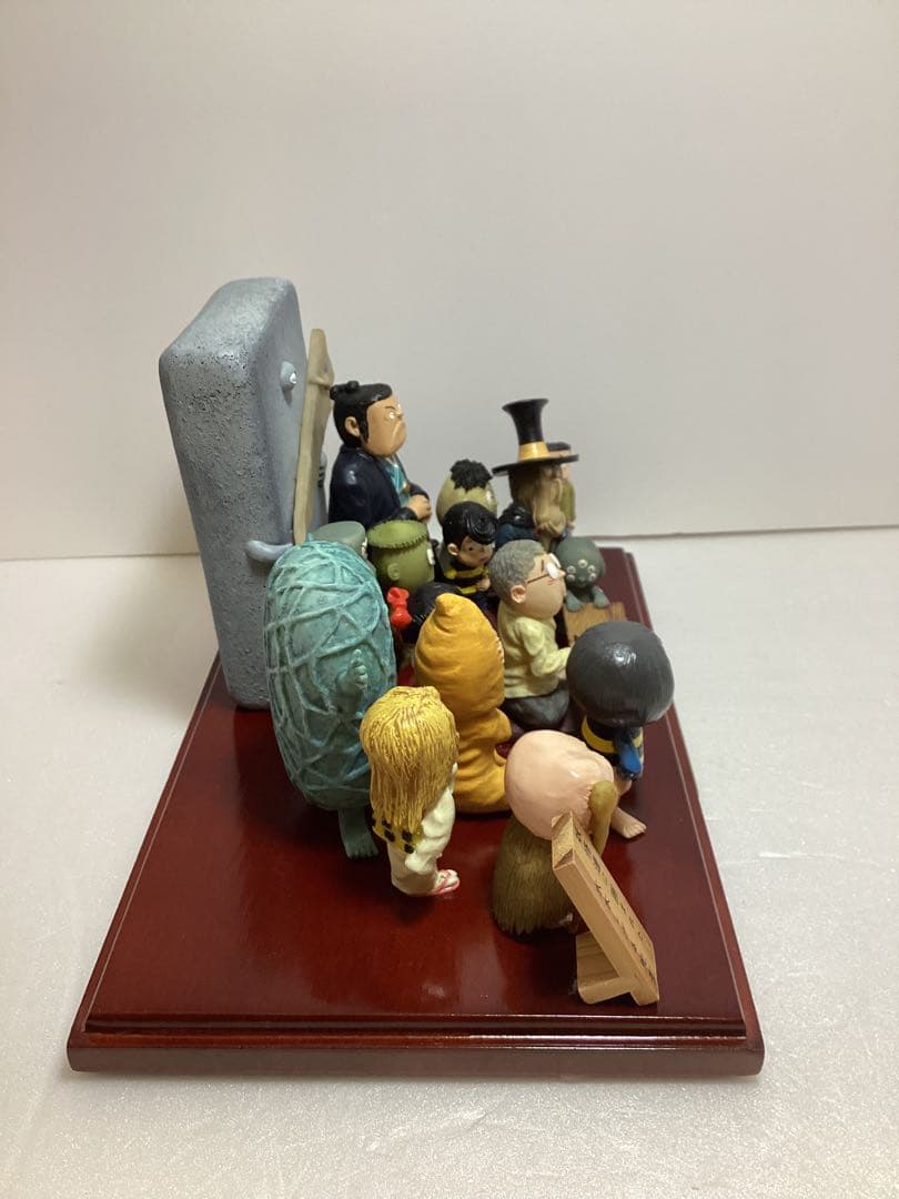 レア　水木しげる　旭日小綬章記念の特製ブロンズフィギュア　妖怪達に囲まれた先生