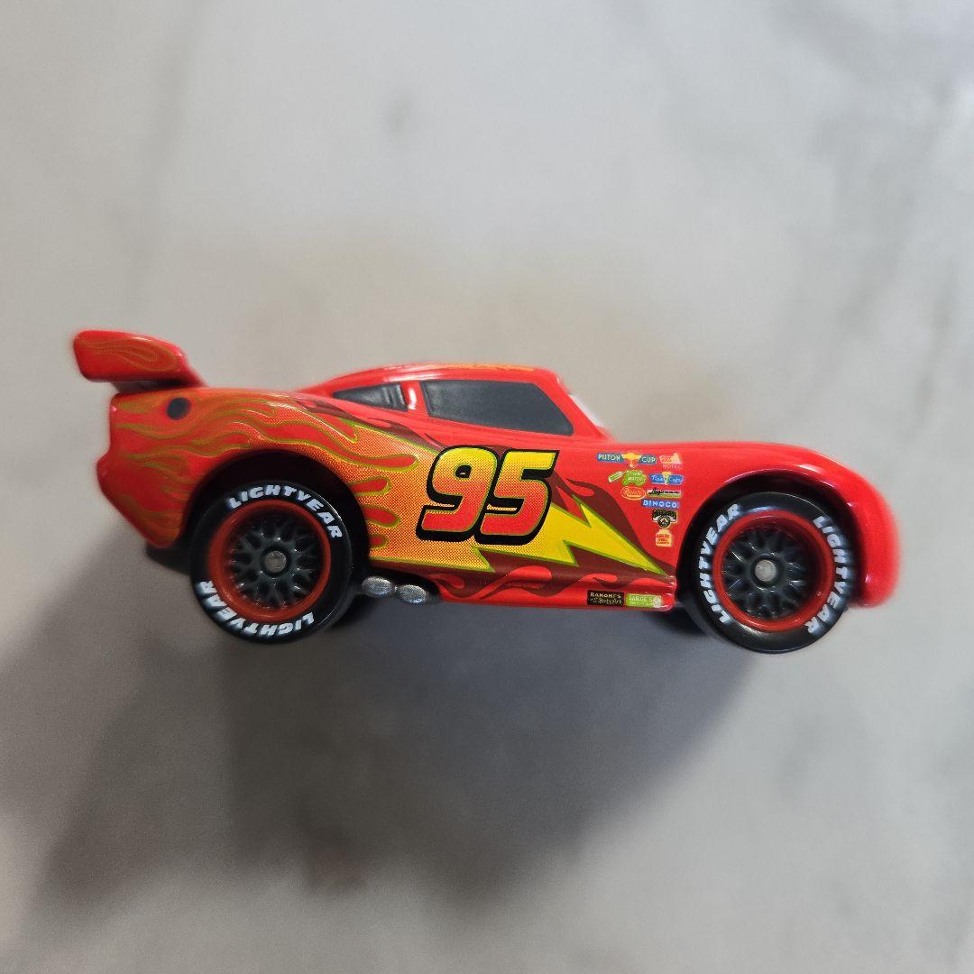 非売品トミカ RSライトニング・マックイーン