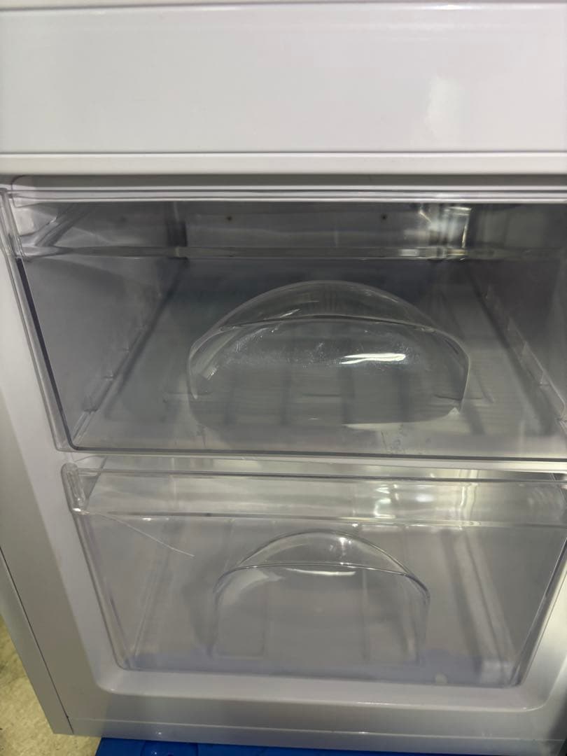 ニトリ2ドア冷蔵庫　Nグラシア NTR-106WH 2021年製 106L Ｔ