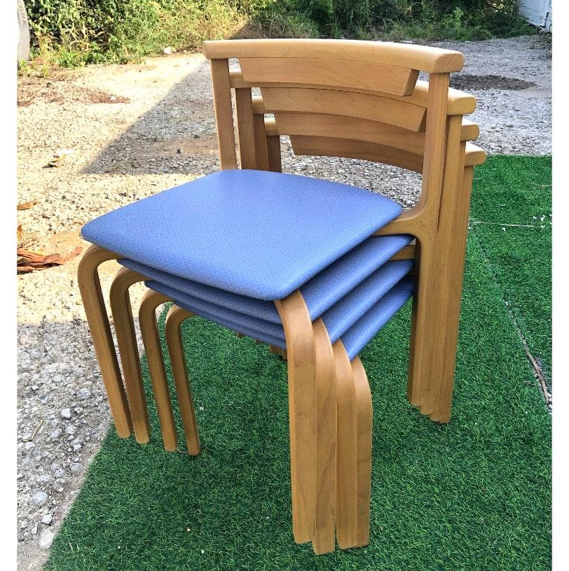 ナチュラルウッドのアイアンレッグテーブル エイジング塗装