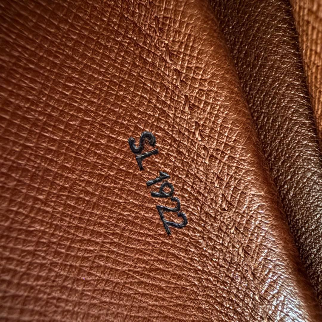 mｍczo 美品 ルイヴィトンLOUIS VUITTON カルトシエール