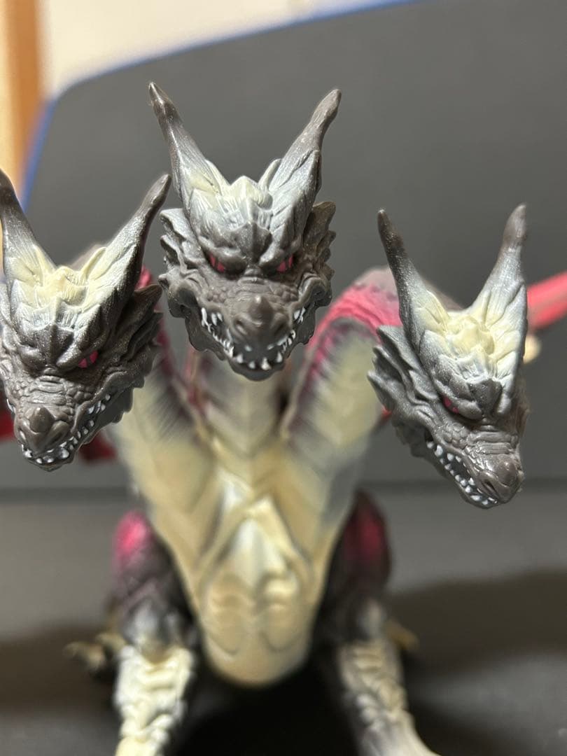 （チコ　美品）デスギドラ　ソフビ　平成モスラシリーズ