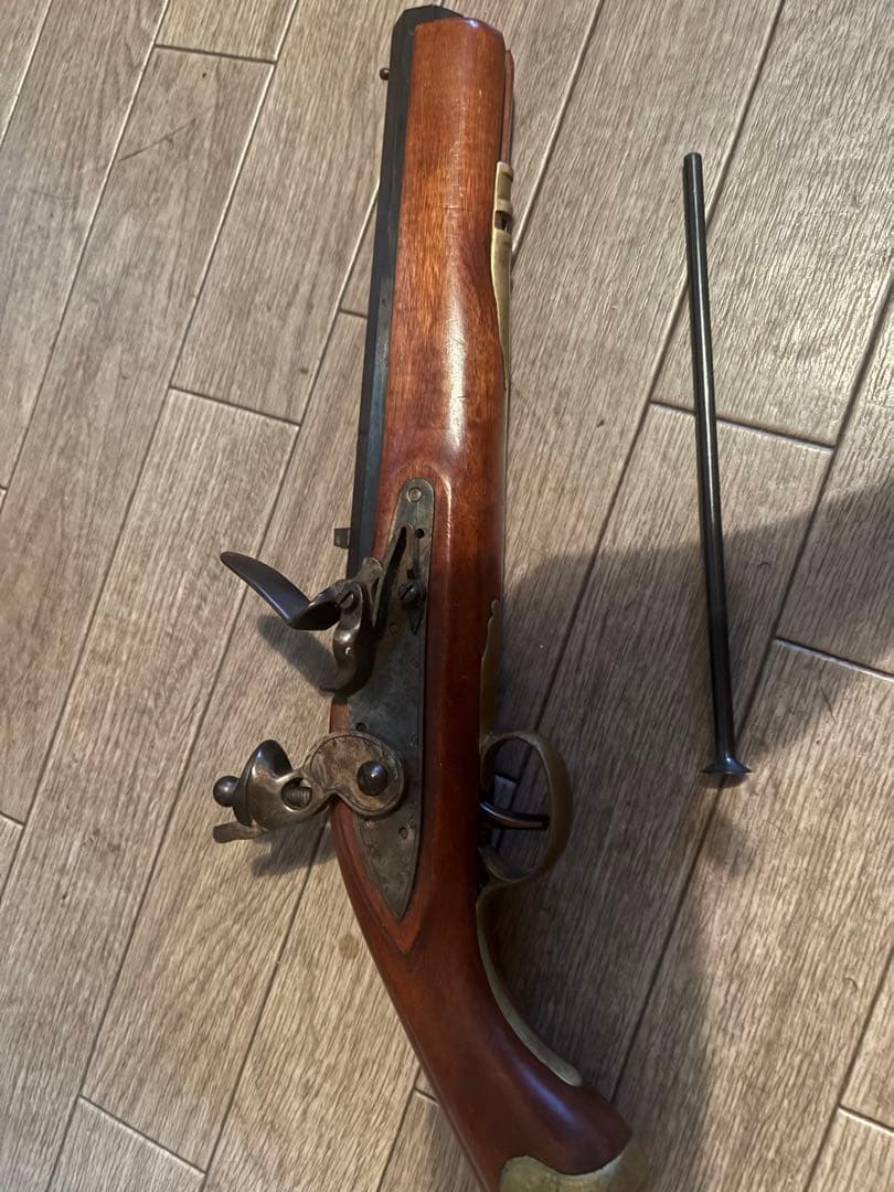 【観賞用】アンティーク風 火縄銃レプリカ（フリントロック式）