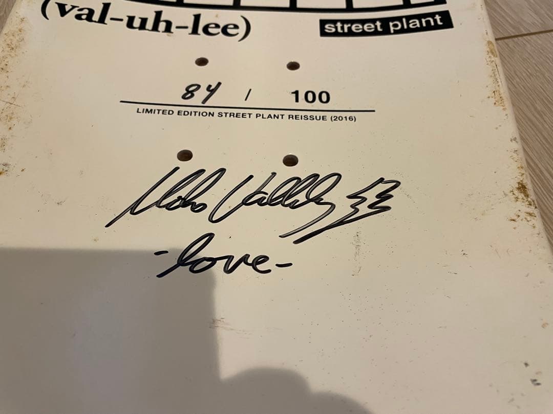 VALLELY スケートボード 9.875インチ サイン入り