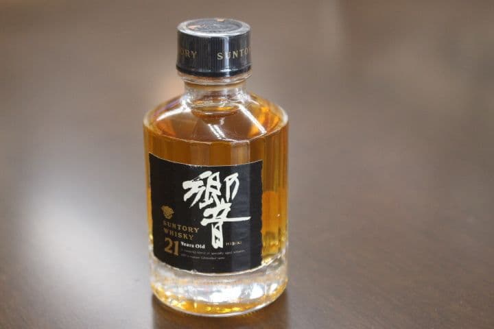 サントリー 響 21年 黒キャップ ミニボトル ウイスキー 50ml 43％