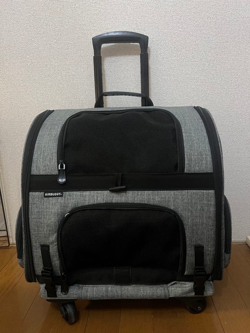 値下げしました☆エアバギーフィット☆人気カラー　アースグレー FITT 新色ディムグレー AIRBUGGY エアバギー wizX ペットカート 軽量