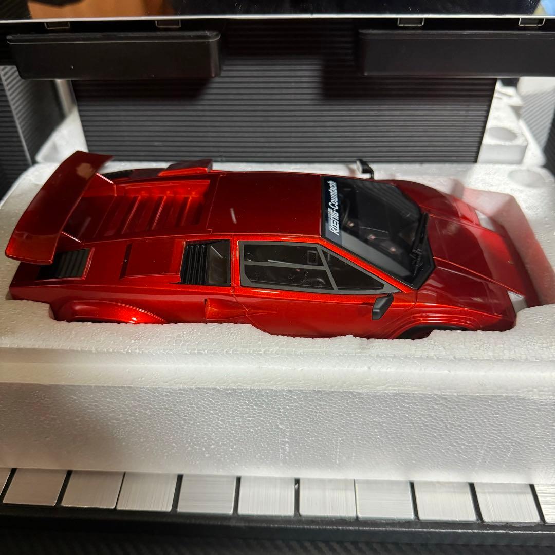 未展示品GTスピリット1/18ケーニッヒスペシャル カウンタックレッドメタリック