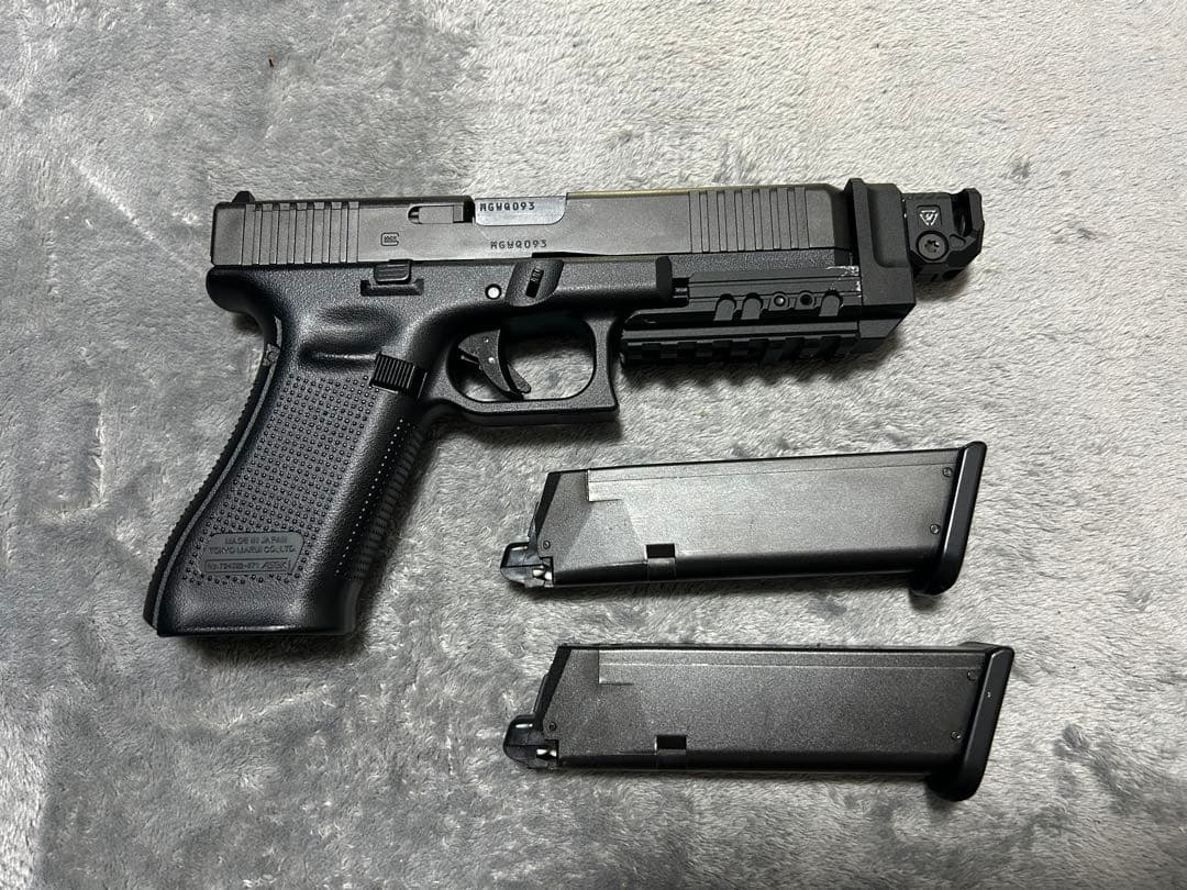 東京マルイ GLOCK 17 Gen5 Ver.2 予備マガジン付き グロック 東京