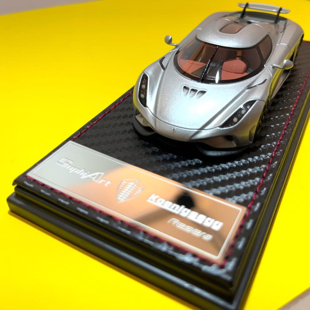 【これから値上げします⭐︎】1/43 ケーニグセグ　レゲーラ　外箱(紙)付き