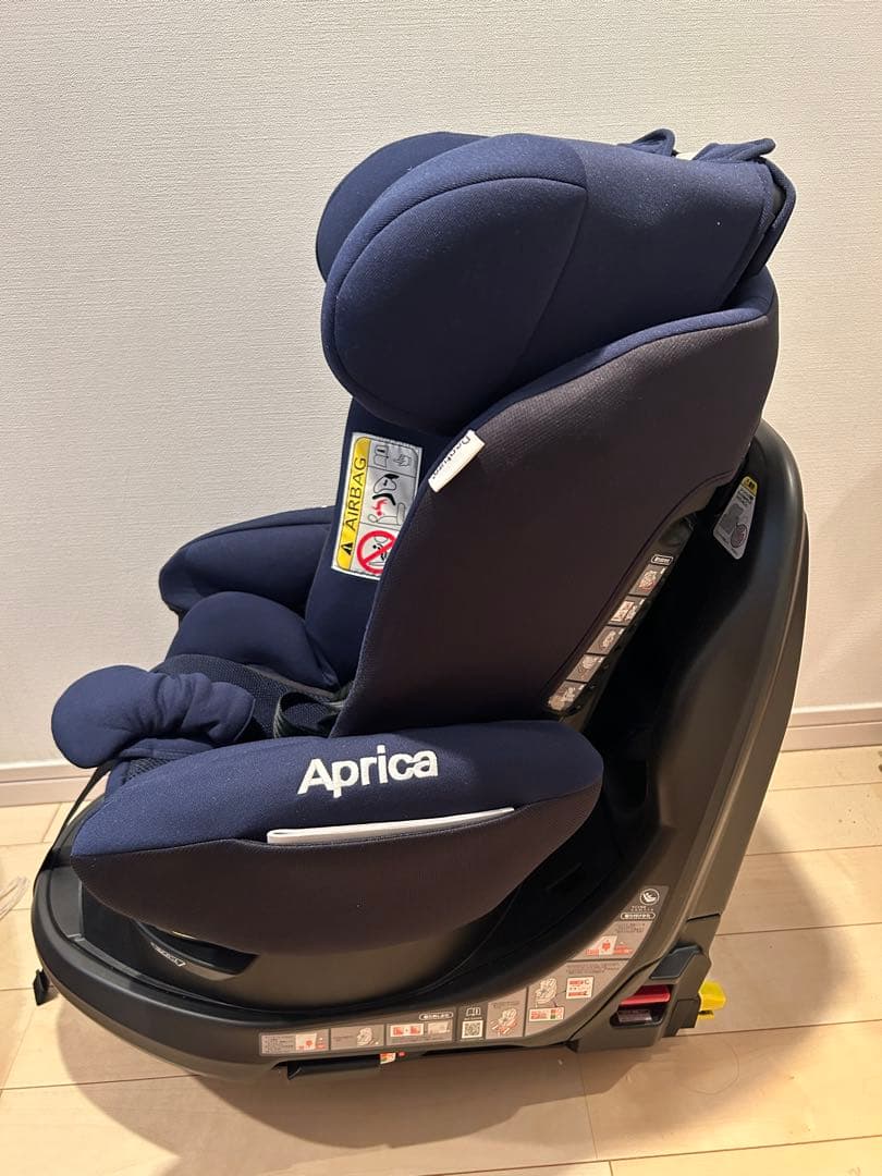 アップリカ　チャイルドシート　ディアターン プラス ISOFIX AB