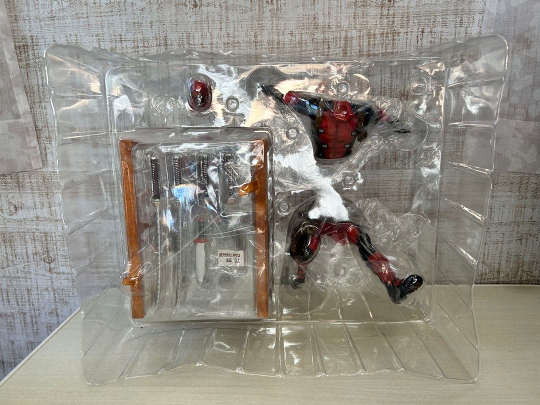 MARVEL コトブキヤ DEADPOOL 1/6 フィギュア デッドプール