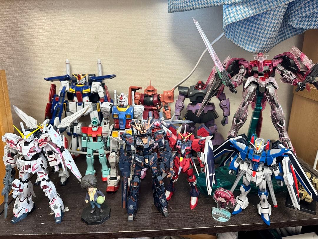 ジャンクガンプラ完成品まとめ売りhguc mg プラモデルガンダム