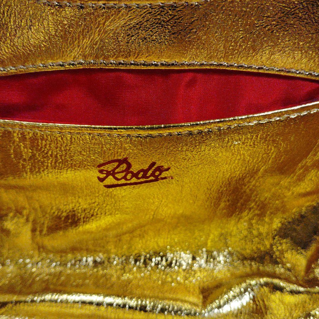 roodクラッチバッグ