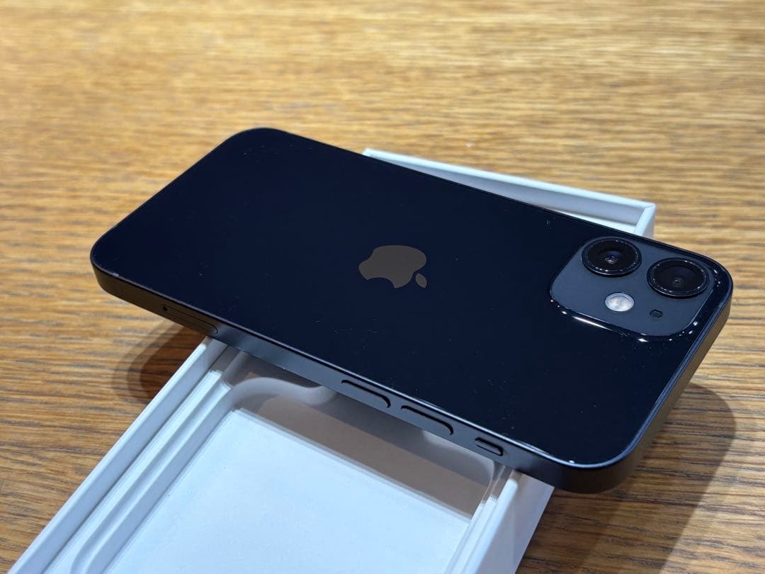 ①iPhone 12 mini 128GB
