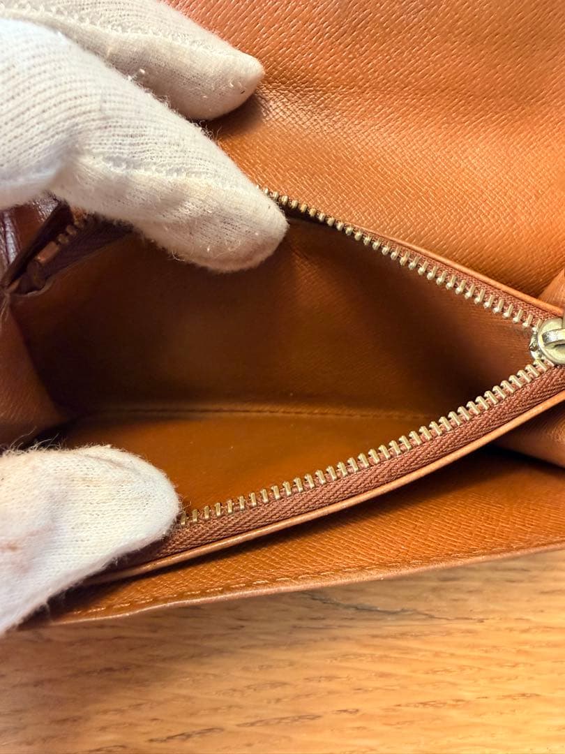 ルイヴィトン 財布 モノグラム ポルトモネジップ　小銭入れ