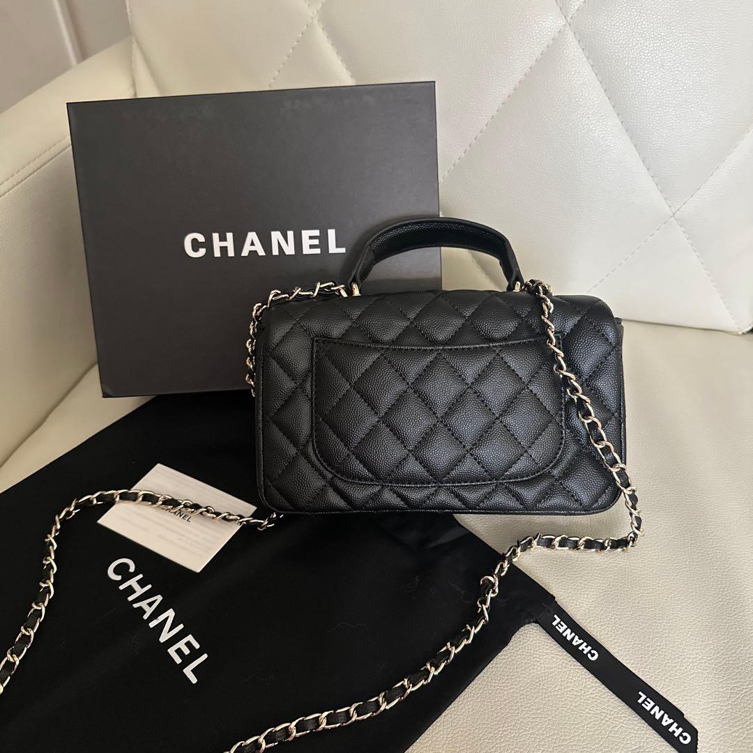 CHANEL ショルダーバック　マトラッセ　新品未使用ノベルティ　キャビアスキン