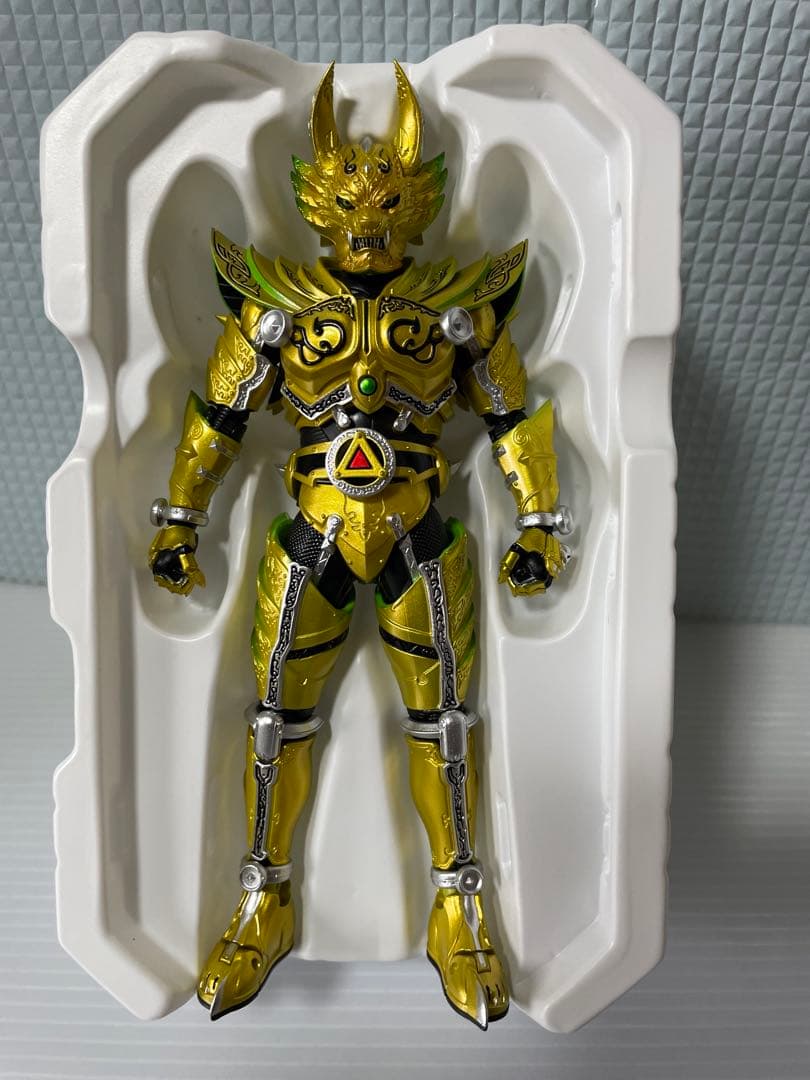S.H.Figuarts真骨彫製法黄金騎士ガロ冴島鋼牙GARO 20th