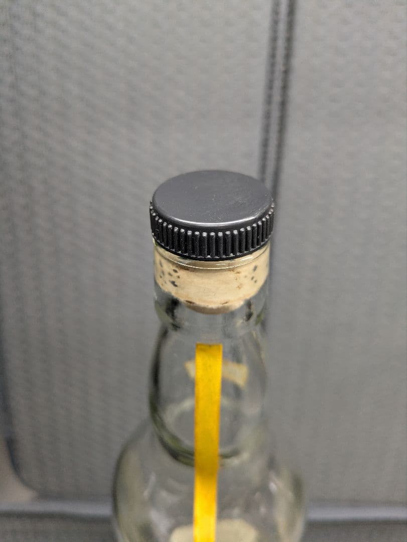 空き瓶 Anverleven Lowland インバーリーブン1984 - メルカリ