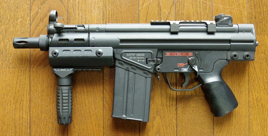 東京マルイ H&K G3 SAS スペアマガジン＆マウントベース＆BTグリップ付