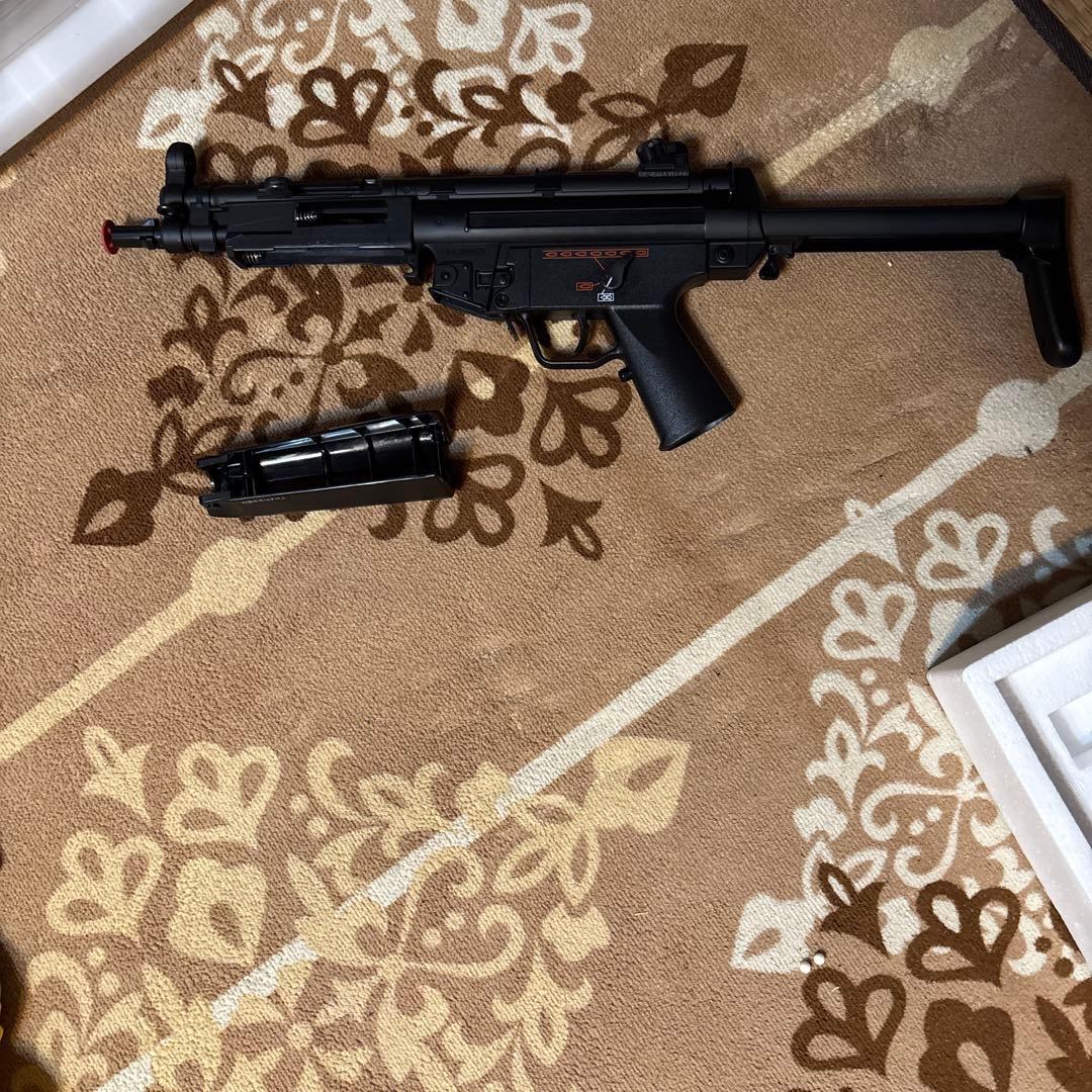 電動ガンBOYS MP5A5