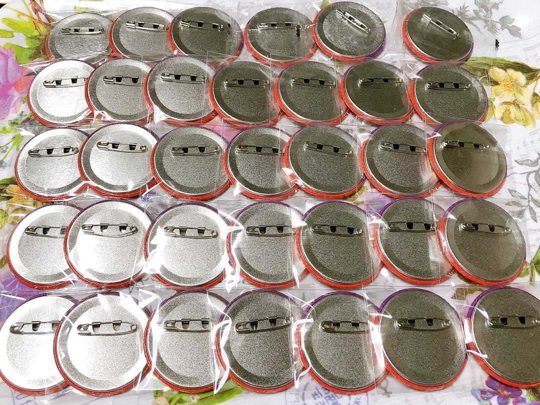 うたプリ スタツア 音也 トキヤ 缶バッジ ガチャガチャ ハグソング