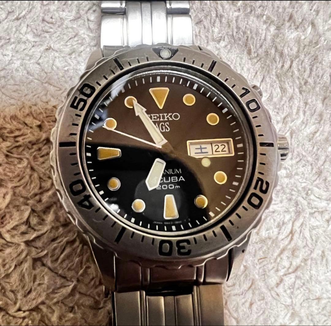 希少　ビンテージ品 スキューバダイバー　チタニウム トロピカルダイヤル