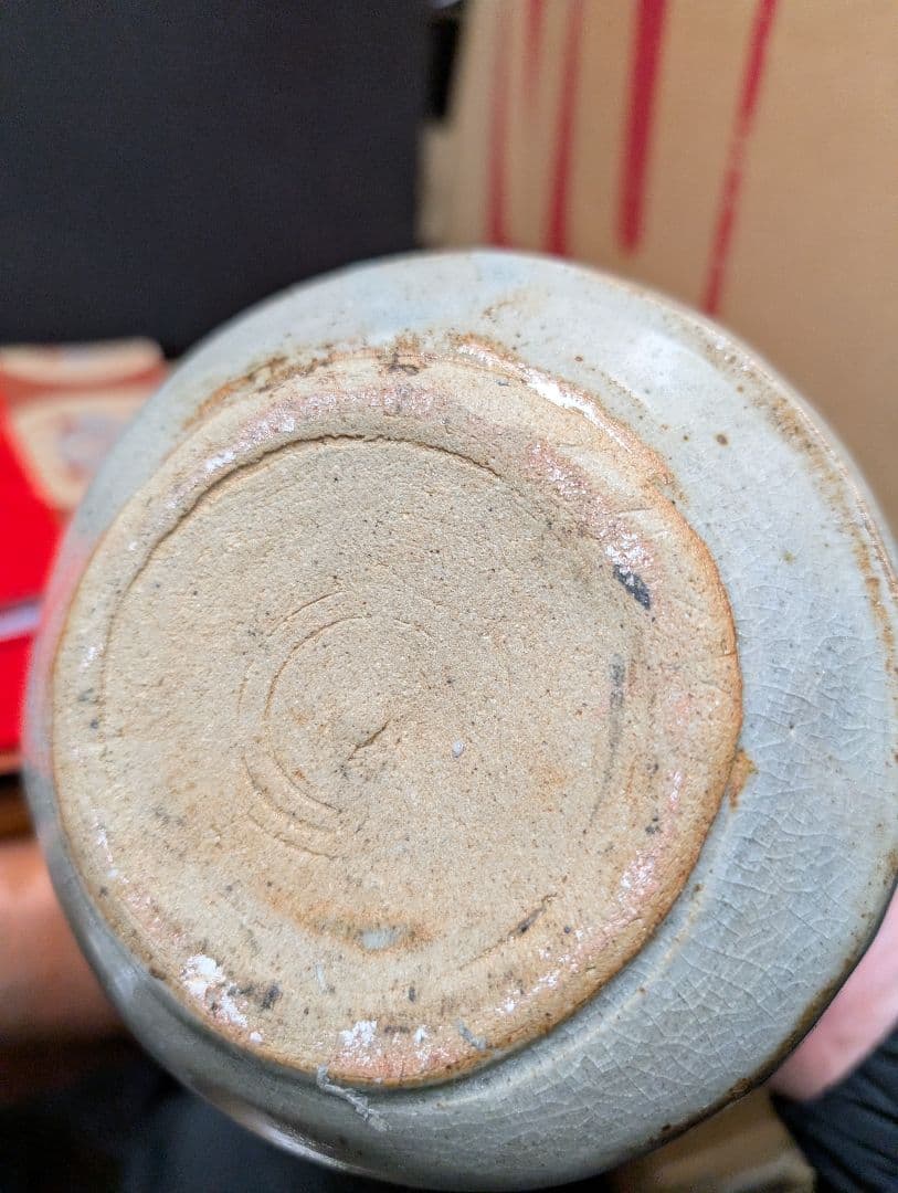 花模様のつぼ型陶器時代物