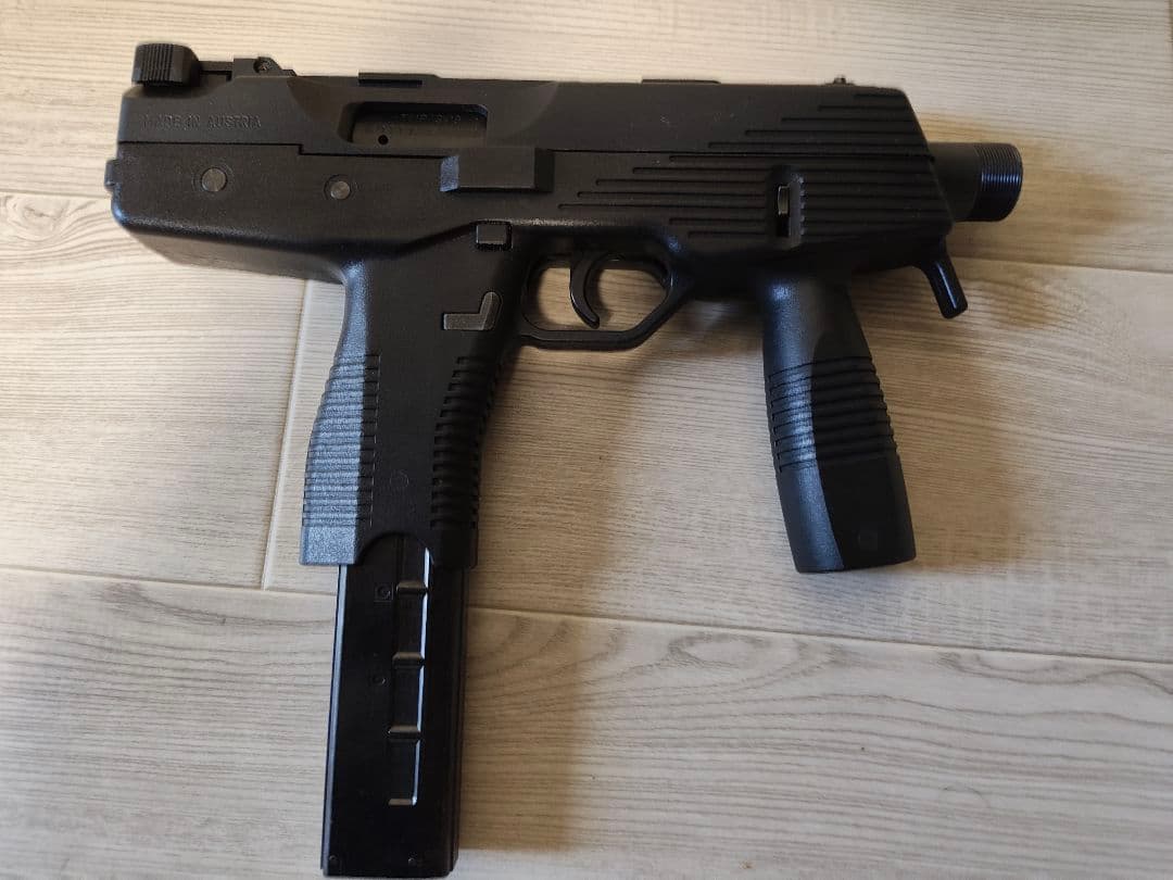 KSC ステアー TMP ガスブローバック マガジン1本に不調あり