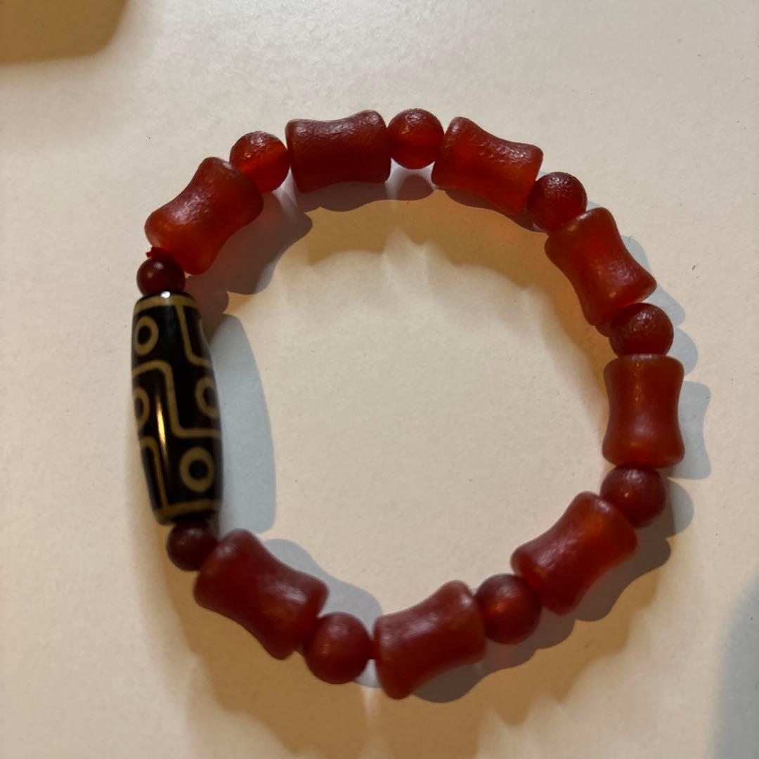 すごい！これもつけたらブワーってくる！九眼天珠と瑪瑙のブレス！