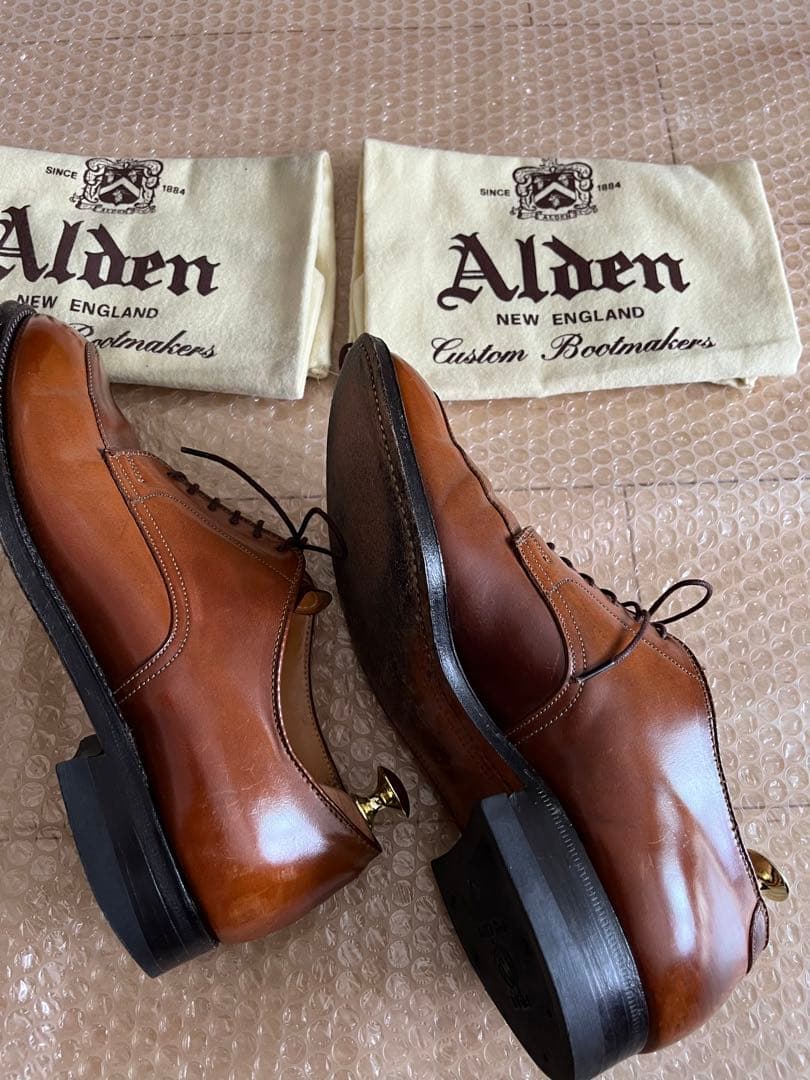 オールデン54382 Vチップ 7C ウイスキーコードバン