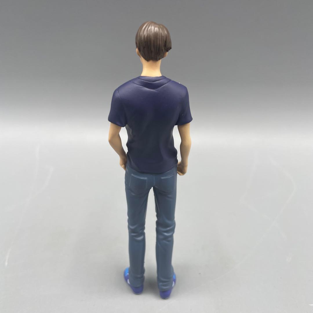 1/18 トヨタ スプリンター トレノ AE86 藤原拓海 フィギュア付き