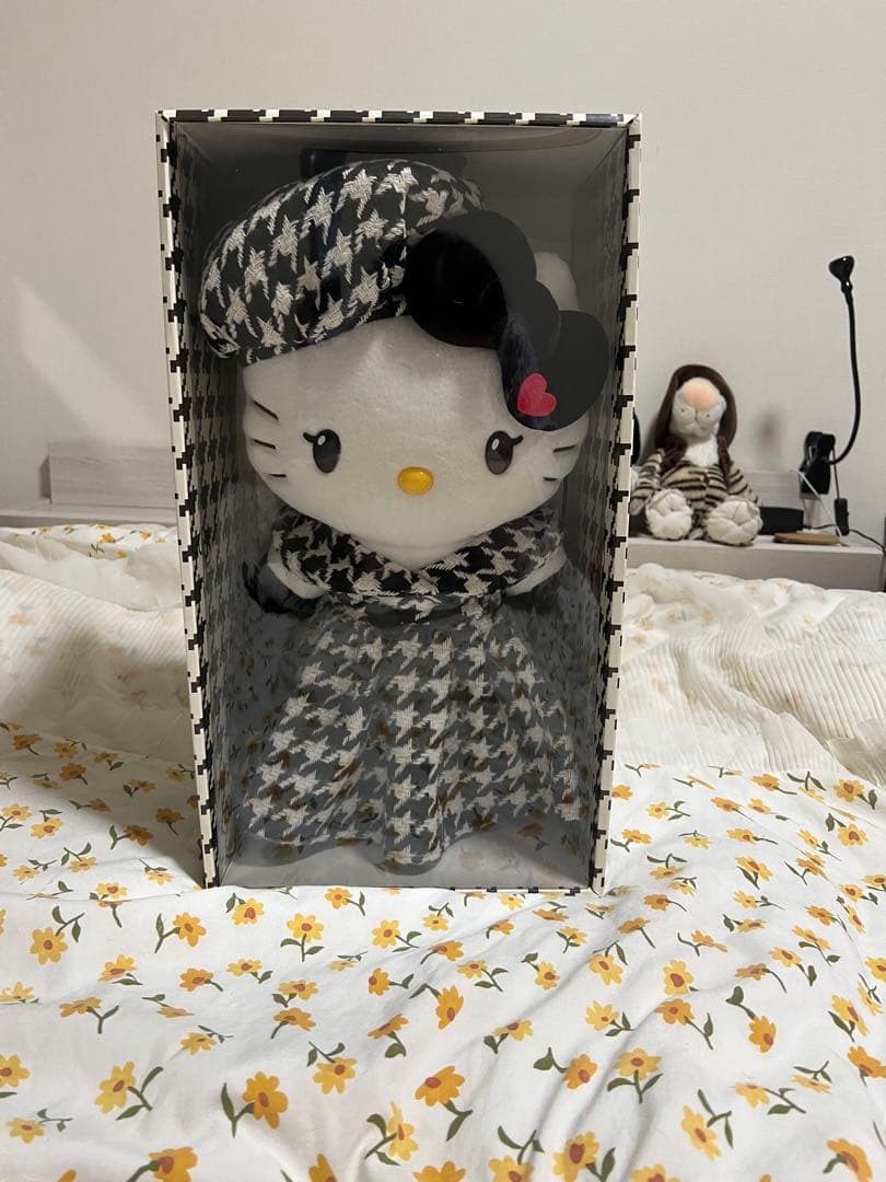 2点セットハローキティ キティ バースデードール モノクロ ガーリーふたごコーデ