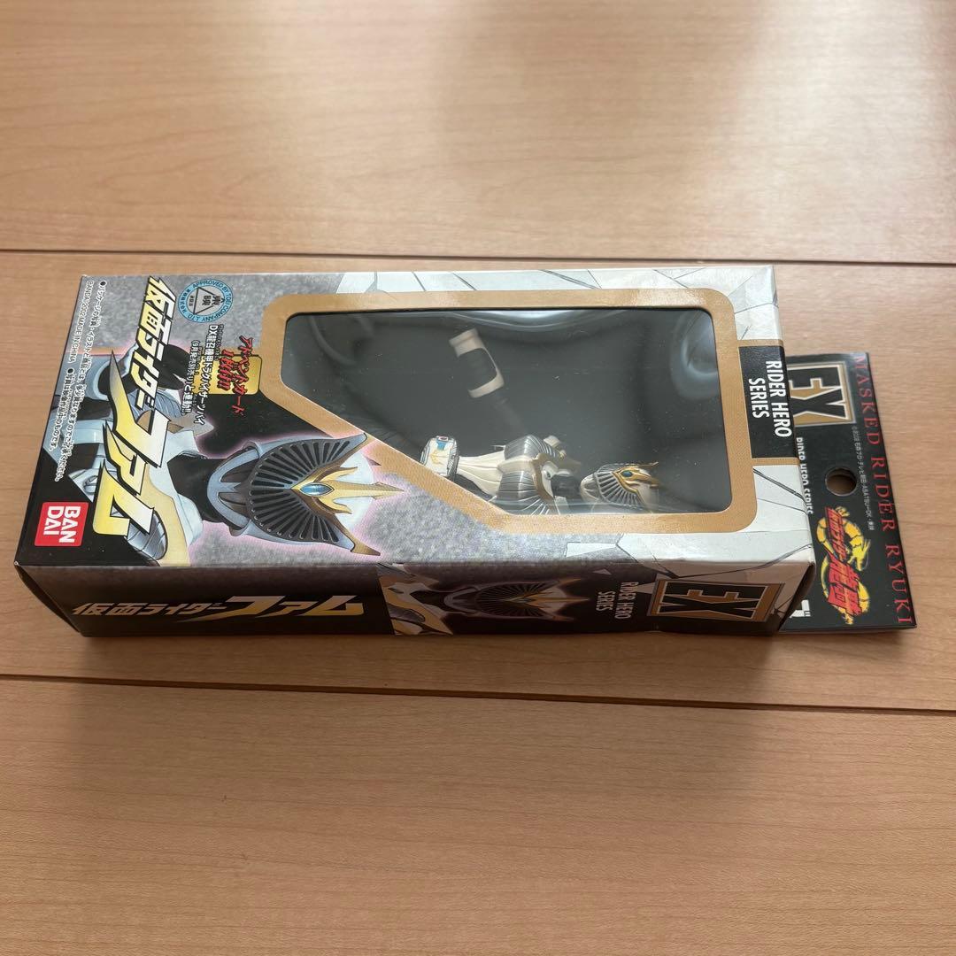 仮面ライダー ファム　ライダーヒーローシリーズ EX 新品 未開封　龍騎
