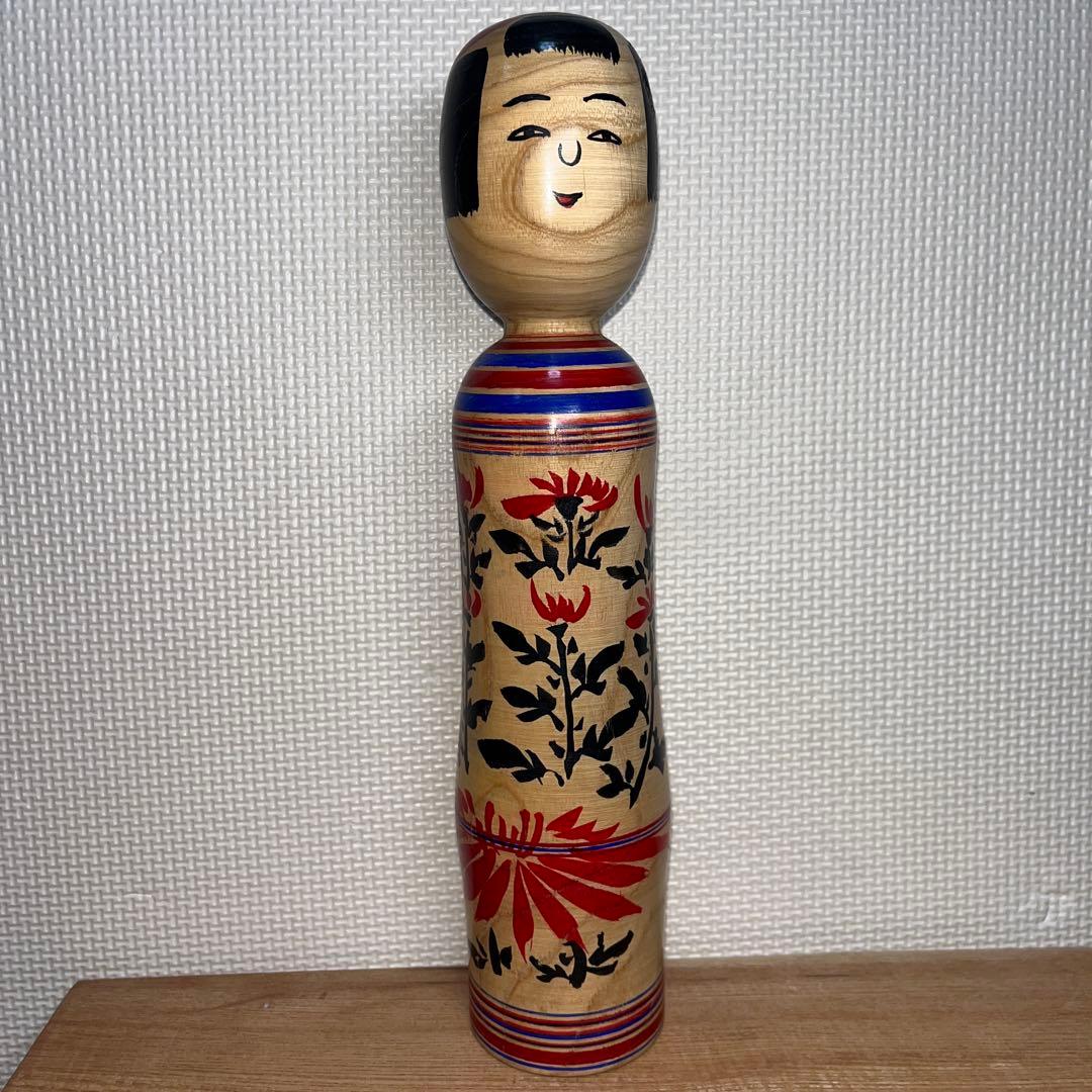 ⭕️伝統こけし 木地山こけし ⭕️超レア ⭕️自作赤色菊花ロクロ線