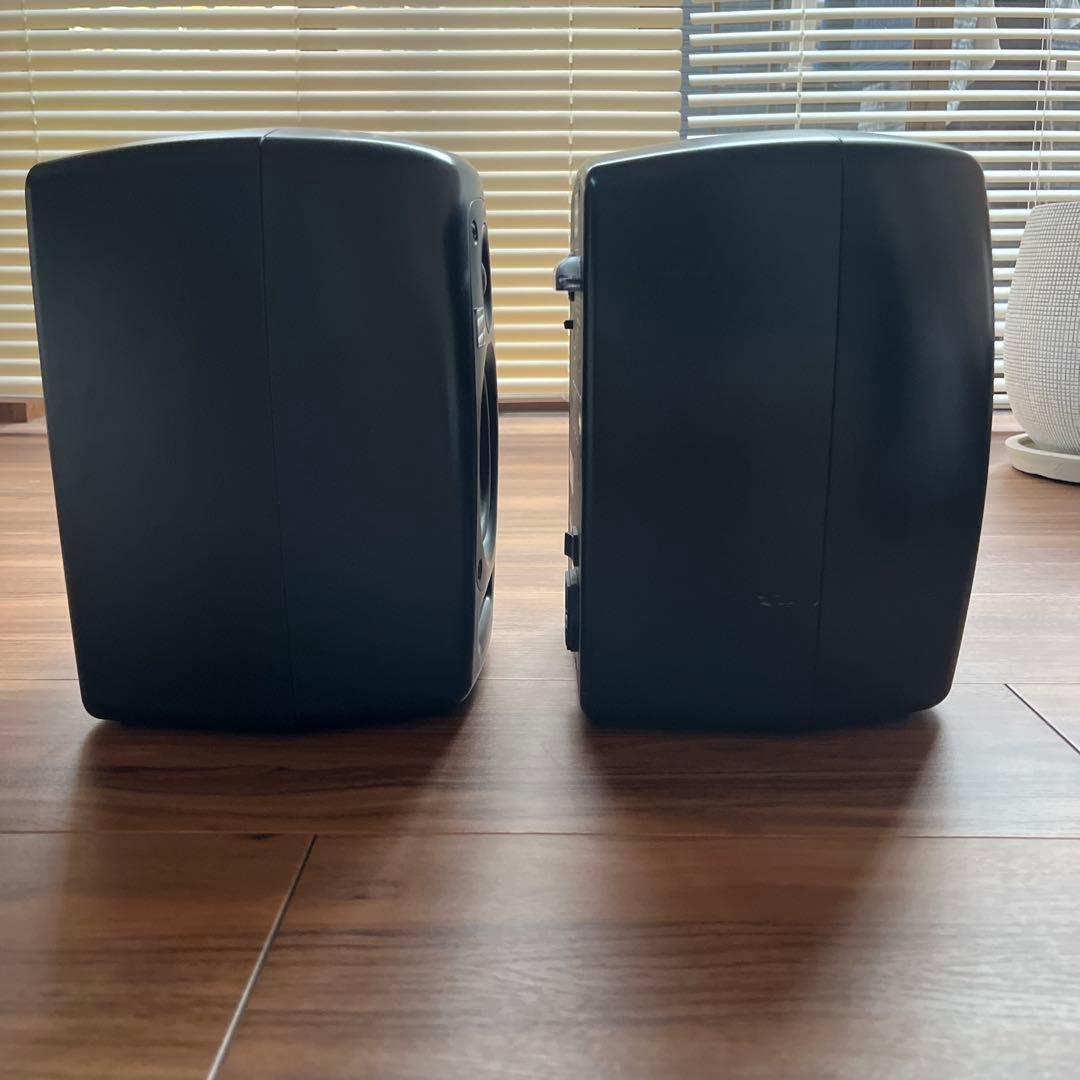 KRK VXT4 スタジオモニタースピーカー