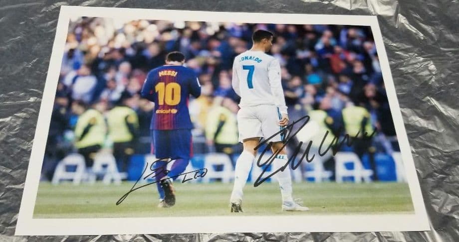 メッシ クリスティアーノ・ロナウド 直筆サイン 普通紙 - メルカリ