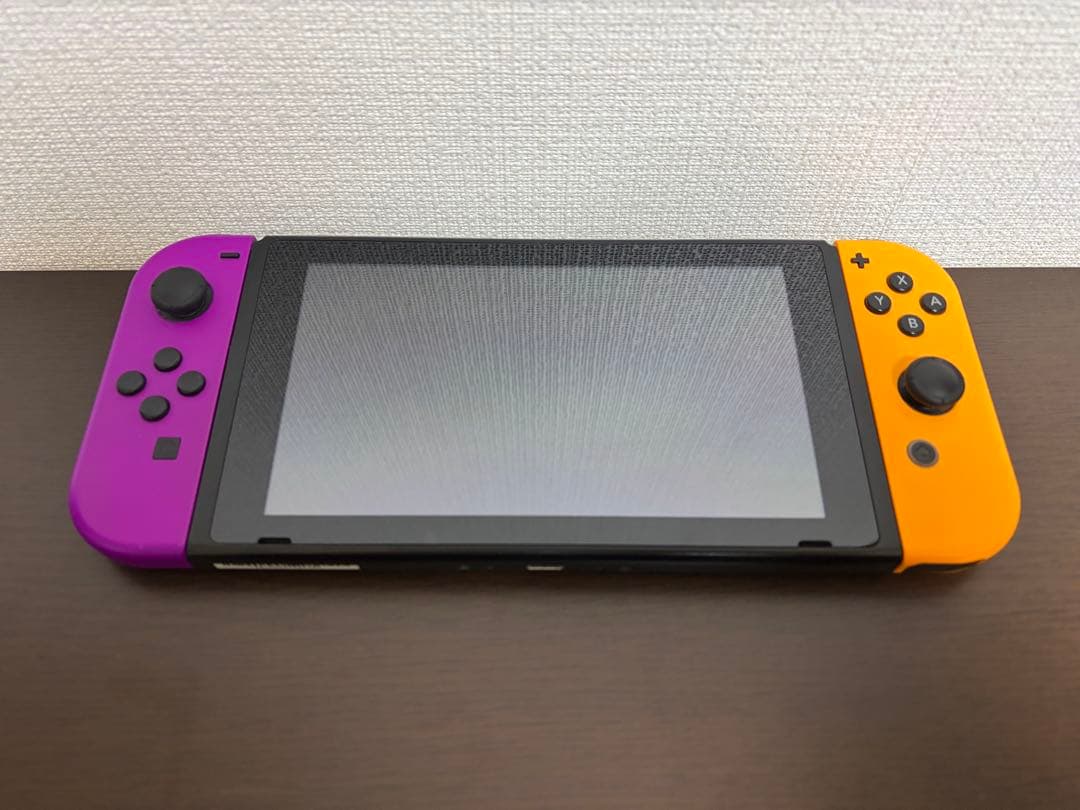 M*O様 Nintendo Switch 本体 ネオンパープル/ネオンオレンジ