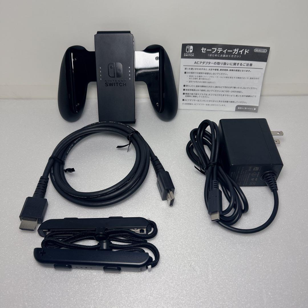 【ほぼ新品】Nintendo Switch ネオンブルー/(R) ネオンレッド