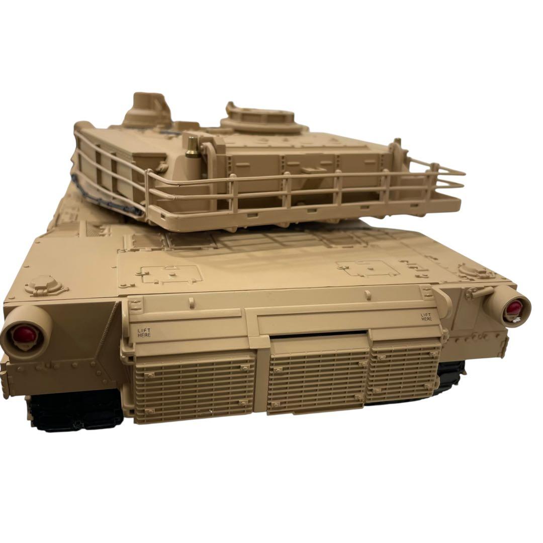 未使用品 東京マルイ RC 1/24 M1A2 エイブラムス サンドカラー仕様