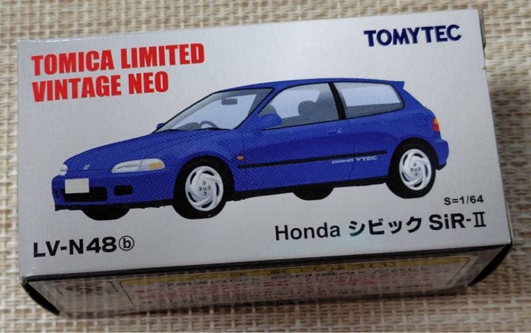 トミカリミテッドヴィンテージ LV-48b HondaシビックSiR-Ⅱ