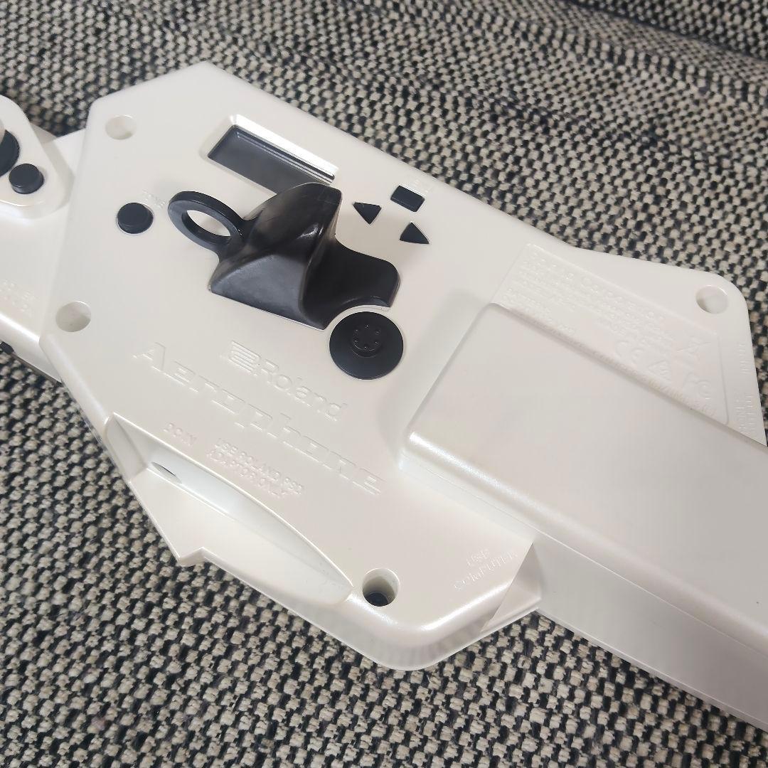 Roland Aerophone AE-10 ホワイト ケース・マウスピース付き