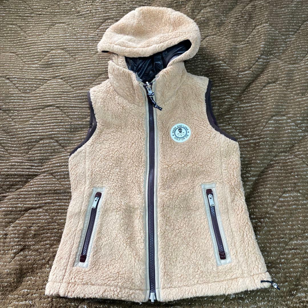 ももこリバーシブルフリースベスト