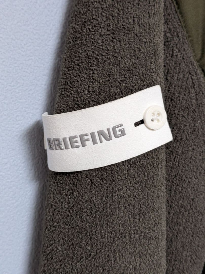 ブリーフィング　セットアップ　カーキ