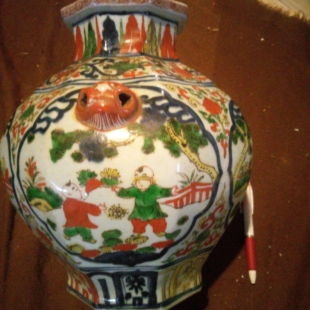 中国陶磁器　明万歴赤絵　唐子壺