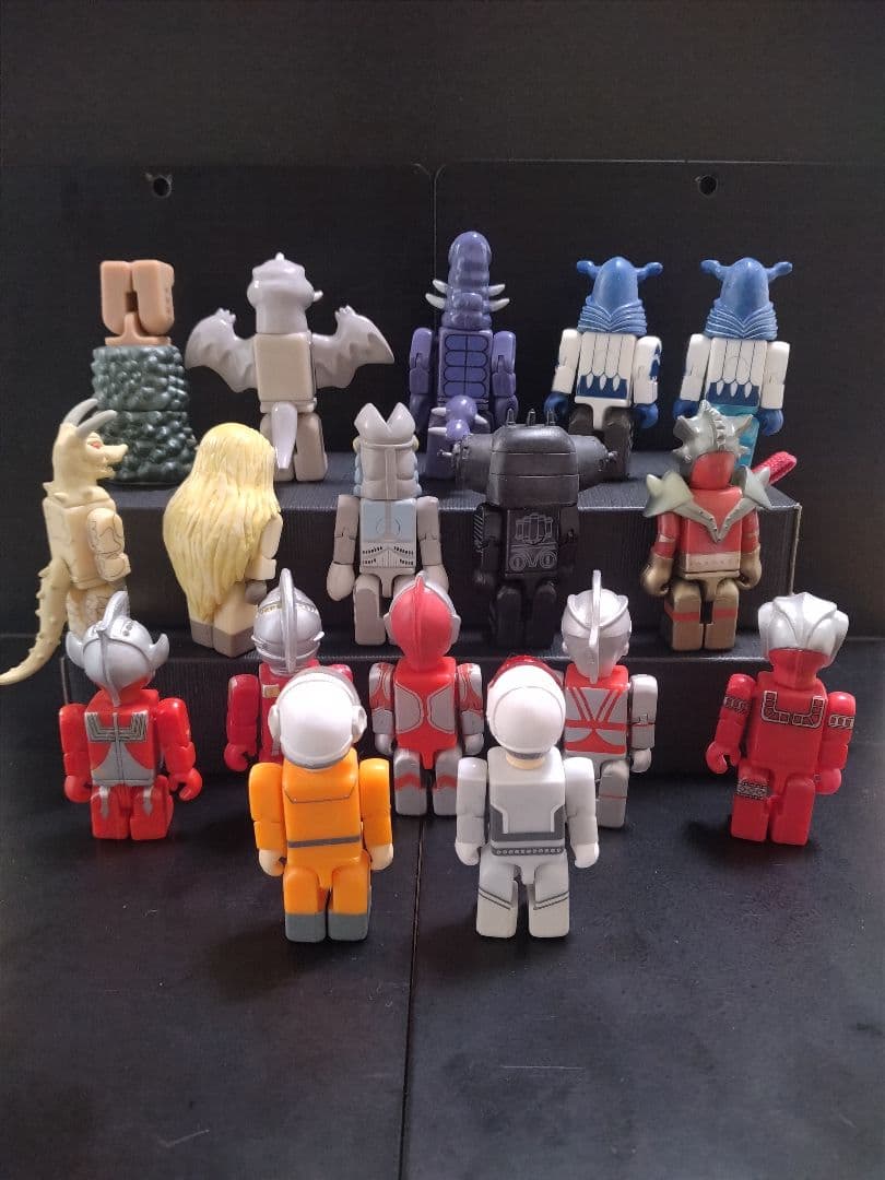 タイニビッツ ウルトラマンシリーズ 17体セット