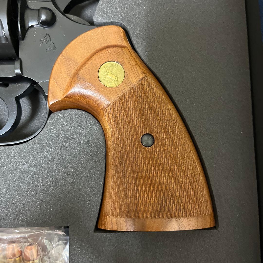 【タナカ モデルガン】コルト パイソン4インチ 冴羽獠モデル　木製グリップ交換済