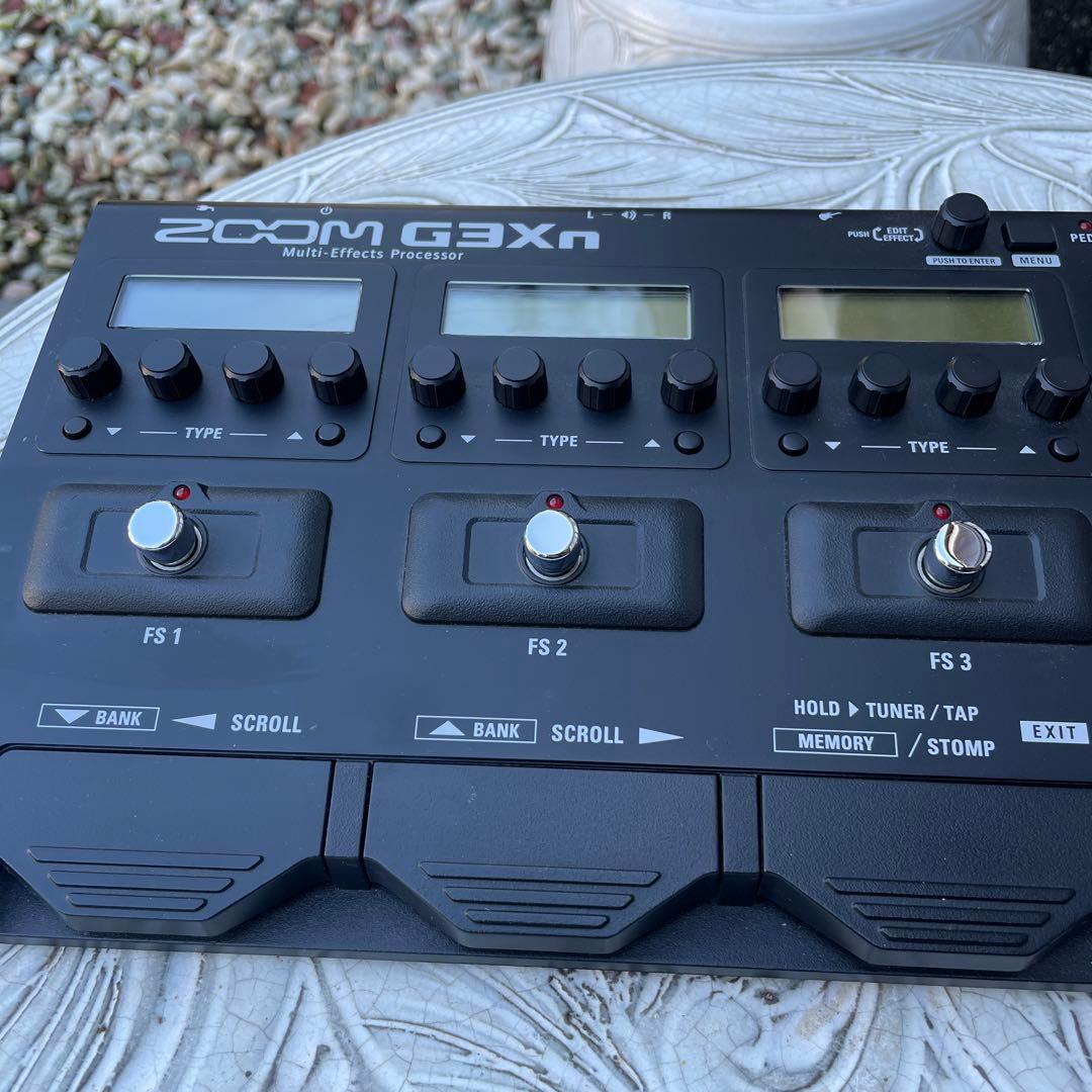 Zoom G3Xn マルチエフェクター お買い得！値下げ！ZOOM G3Xn マルチ