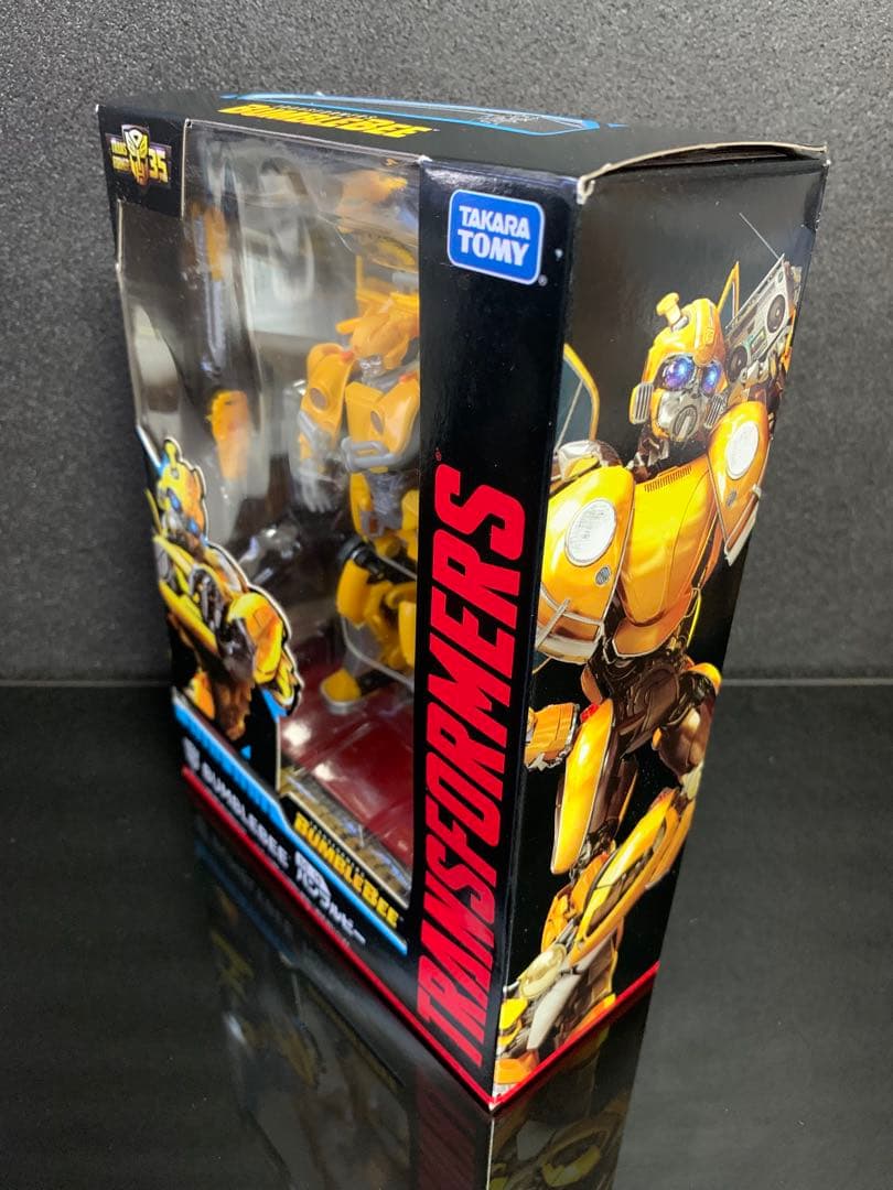 《新品・未開封品》⭐︎トランスフォーマー バンブルビー SS-16 ビートル♪⭐︎