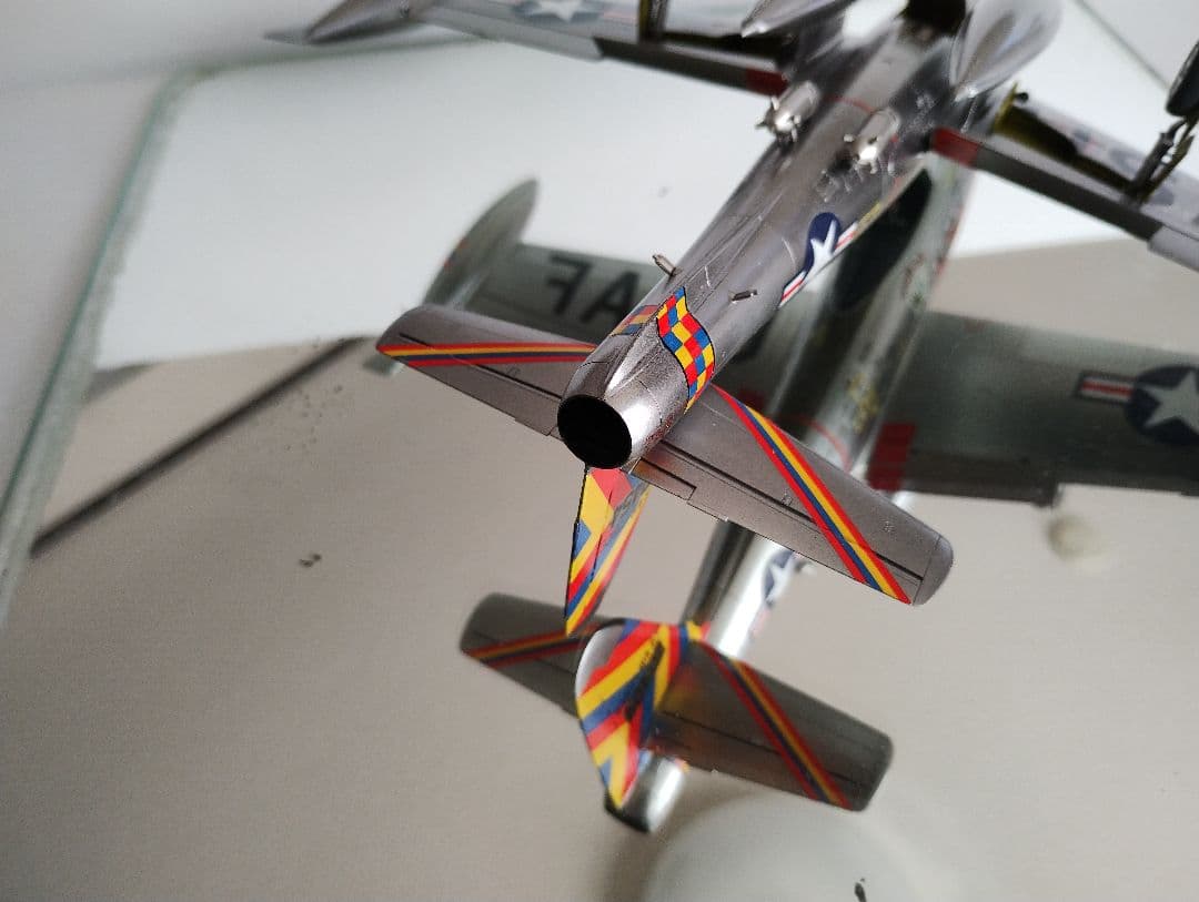 プラモデル完成機 1/48 リパブリックF-84Gサンダージェット 模型